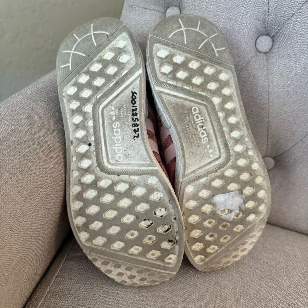 Adidas NMD R1 Raw Pink Size 6.5 - Picture 9 of 9